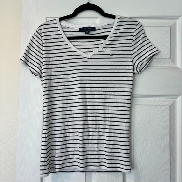 Tommy Hilfiger Stripe V-Neck Favorite T-Shirt Size Small - Picture 1 of 4